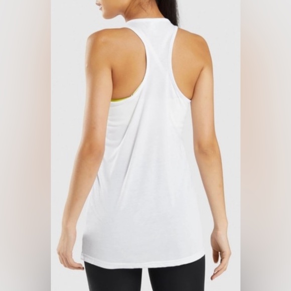 Gymshark Training Oversized Vest - Picture 7 of 10